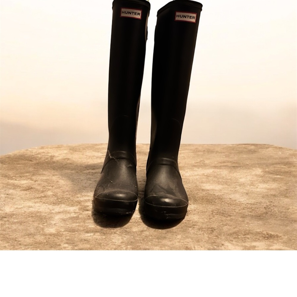 Hunter Women's Classic Black Rain Boots